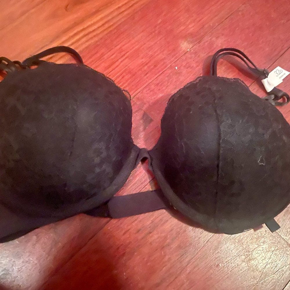 Victoria's Secret Push-Up Bra NWT